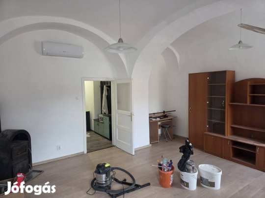 Kiadó felújított lakás Kőszegen 