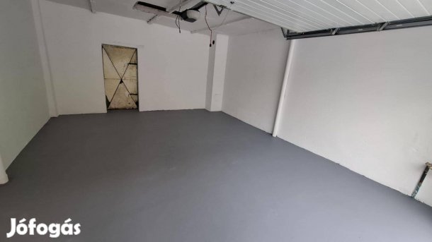 Kiadó garázs Kecskemét