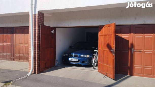 Kiadó garázs Nyíregyháza abszolút belvárosában