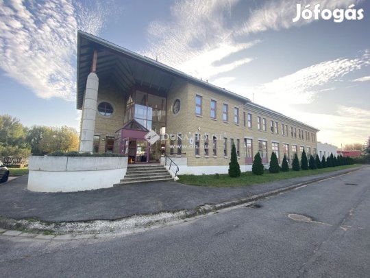 Kiadó irodaépület, Sopron