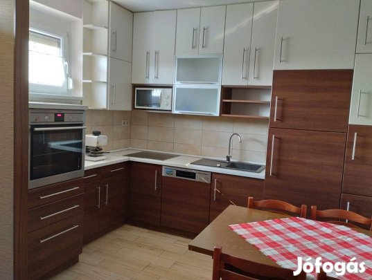 Kiadó lakás Bonyhádon