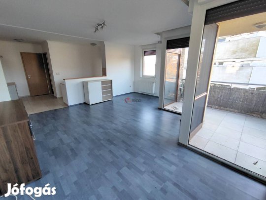 Kiadó lakás, Mohács, 170000 Ft, 65 nm 977_sri