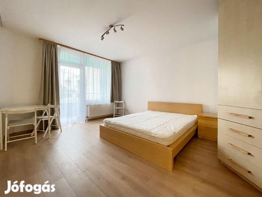 Kiadó lakás - Budapest VIII. kerület, Bérkocsis utca