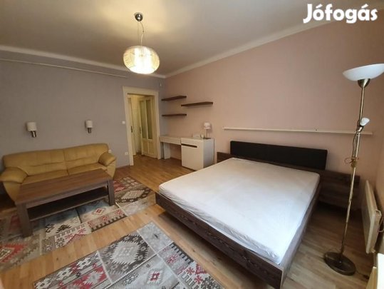 Kiadó lakás - Budapest VII. kerület, Dob utca