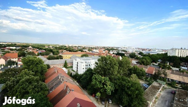 Kiadó lakás a Belváros közelében!