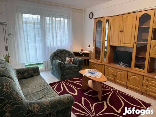 Kiadó lakás a Derkovits téren