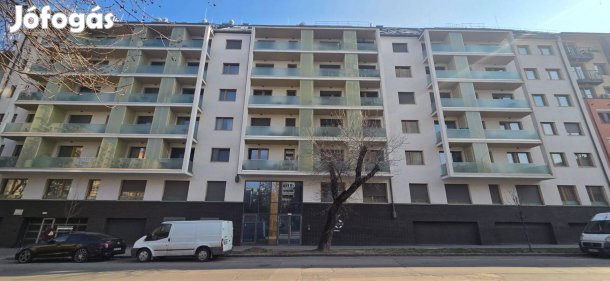 Kiadó parkoló 8 ker Illés utcában 24.000ft/hó