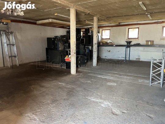 Kiadó raktár Győrújfalun