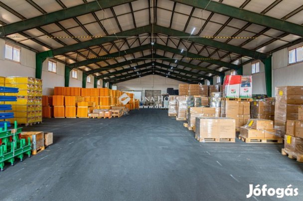 Kiadó tároló/Raktár, Berettyóújfalu