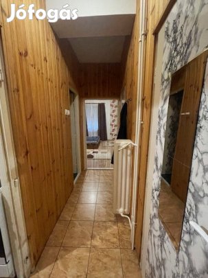 Kiadó téglalakás, Tatabánya