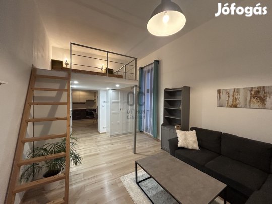 Kiadó újszerű lakás BELSŐ Ferencvárosban  Liliom utcában