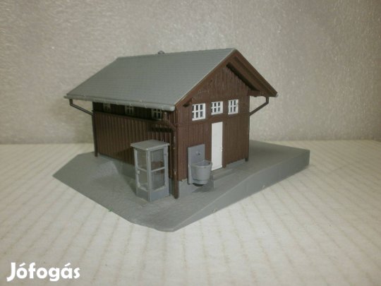 Kibri - vasúti peron toalet (WC) - H0 - ( F-67)