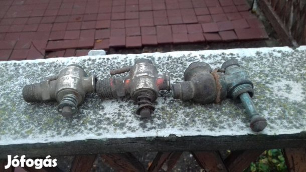 Kicsi 1/8 szelepek 3 db egybe