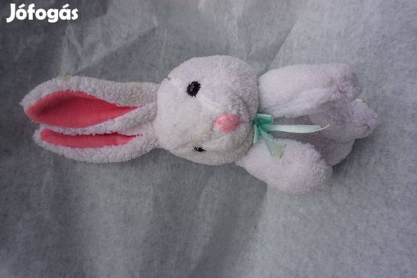 Kicsi, nagyfülű álló plüss nyuszi eladó