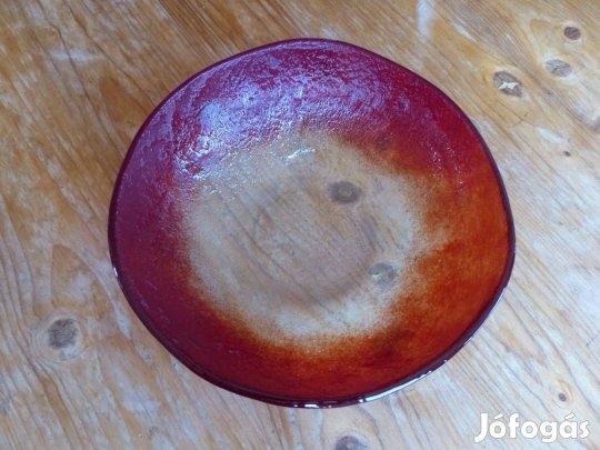 Kicsi kézzel készült üvegtál