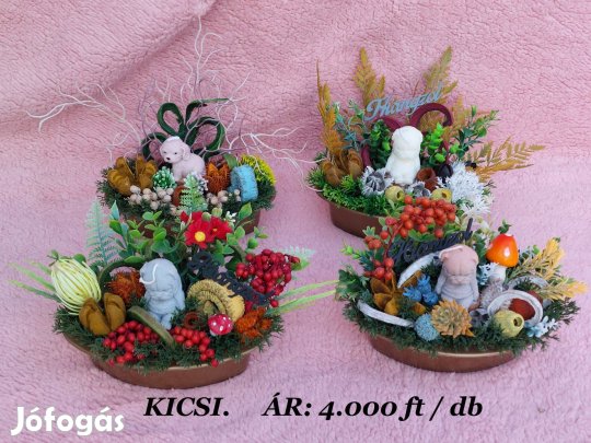 Kicsi sírdíszek, gazdagon díszítve