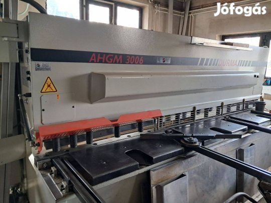 Kicsípőgép, olló, élhajlító gép