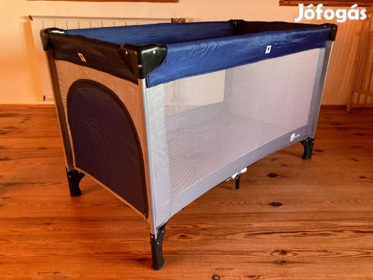 Kids Garden nagy utazóágy kijárattal, fekvőbetéttel