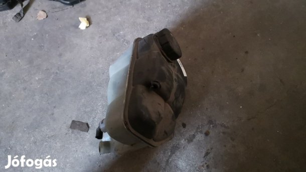 Kiegyenlítő tartály A2115000049 eladó