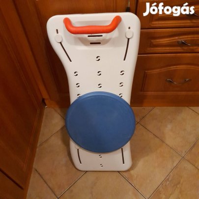 Kifordítható fürdőkád ülőke