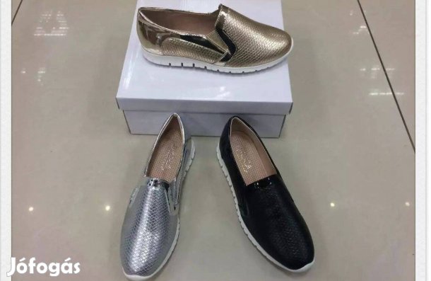 Kígyó mintás bebújós női cipő slip-on!38/40/41
