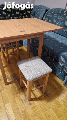 Kihajtható asztal 2 stokival