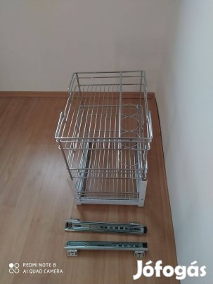 Kihúzható 3 polcos konyhaszekrény vasalat használt