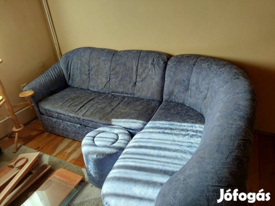 Kihúzható, ágyneműtartós sarokkanapé használt eladó