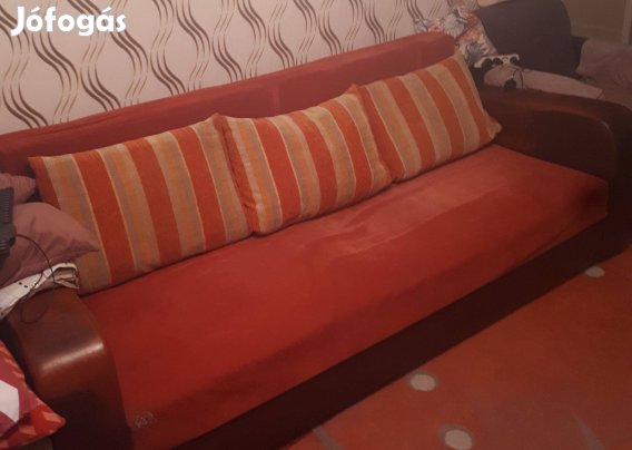 Kihúzható kanapé-ágy eladó (használt). Alkuképes