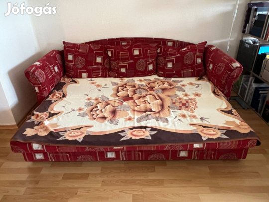 Kihúzható kanapé ágyneműtartóval