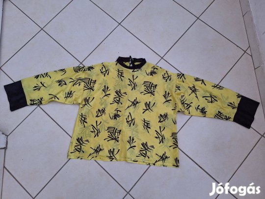 Kínai felső jelmez iskolásoknak, felnőtteknek eladó