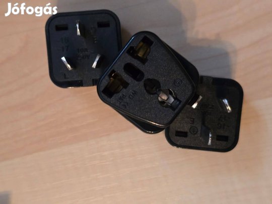 Kinai utazási adapter