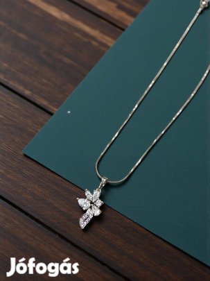 Kincső ezüst színű köves xuping nyaklánc
