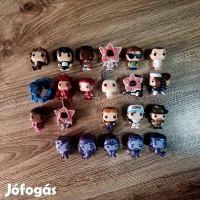 Kinder Joy Stranger Things 22db figura