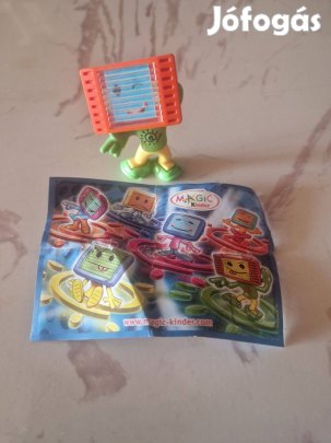 Kinder Smile figura papírjával