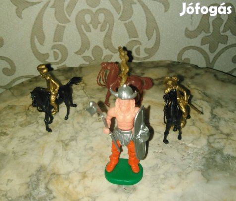 Kinder figurák 80s évek