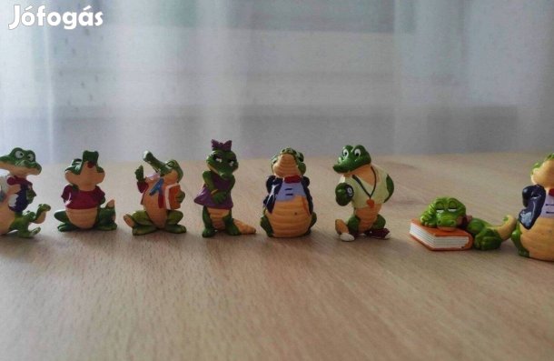 Kinder krokodilok 8 db