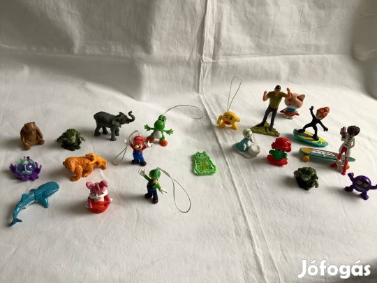 Kinderfigura , kinder tojás figura csomag egyben