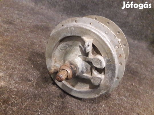 Kinetic TFR motorkerékpár gyári első kerék agy