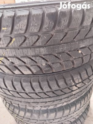 Kingstar téli gumi szett felnin eladó 