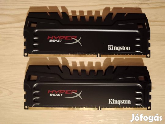 Kingston 8GB (2x4GB) DDR3 1866MHz RAM asztali számítógépbe