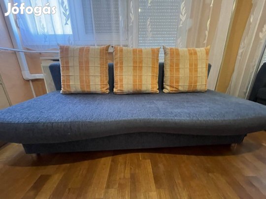 Kinyitható kanapé 