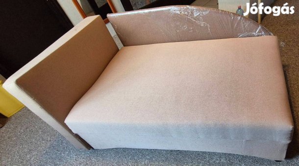 Kinyitható sarokkanapé