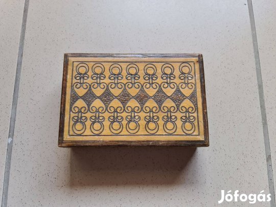 Kinyitható tárolódoboz és dísz fából készült 3 db