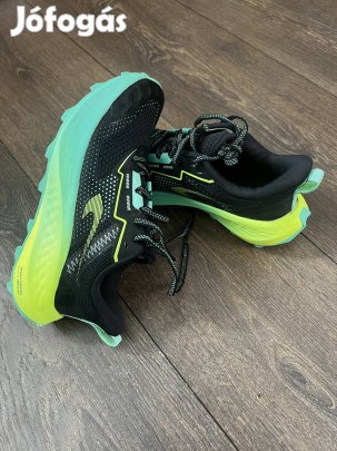 Kiprun K500 terep futócipő gyermek 35