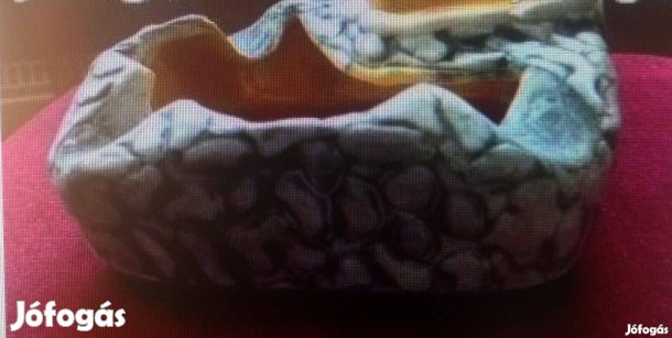 Király kerámia hamutartó eladó