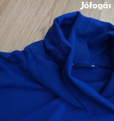 Királykék női garbó