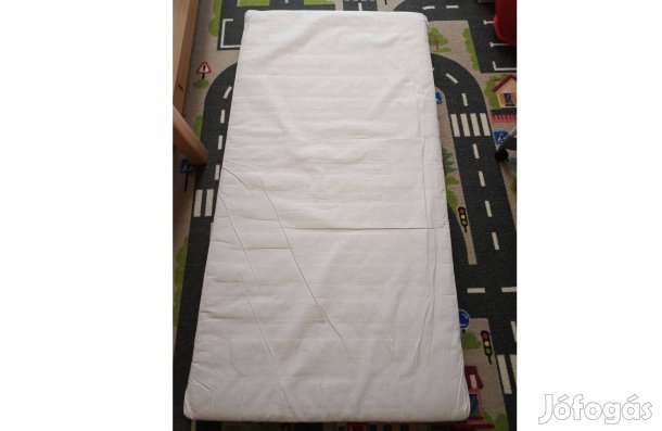 Kis ágy matrac