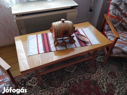 Kis asztal Dohányzóasztal 100x50x50 b