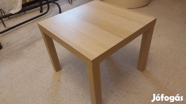 Kis asztalka eladó
